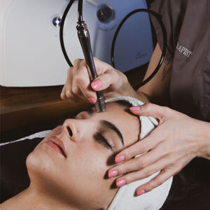 HYDRAFACIAL OIL CONTROL 90 MINS