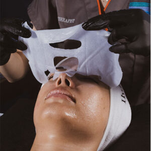 HYDRAFACIAL MD MASKED