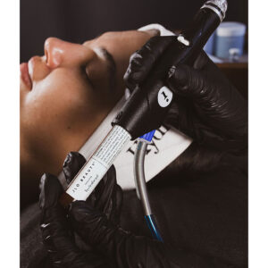 THE JLO BEAUTY HYDRAFACIAL