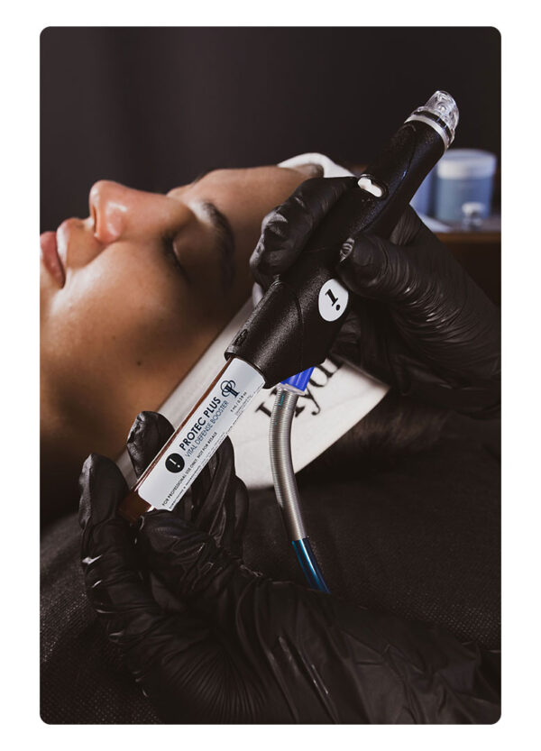 THE PROTEC PLUS HYDRAFACIAL