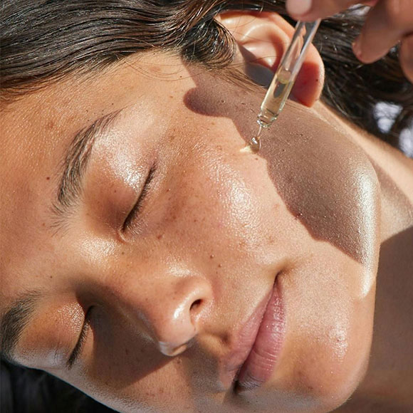 THE SKINCEUTICALS™ SKIN RENEWAL PROTOCOL