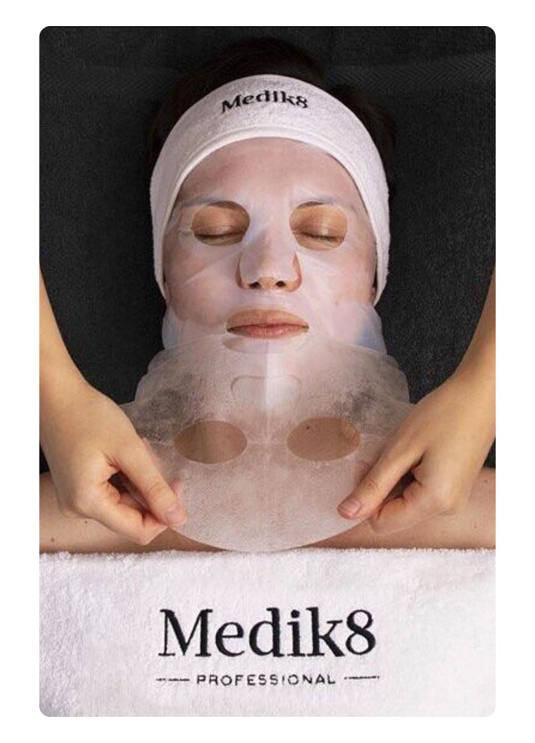 MEDIK 8 CALMING FACIAL