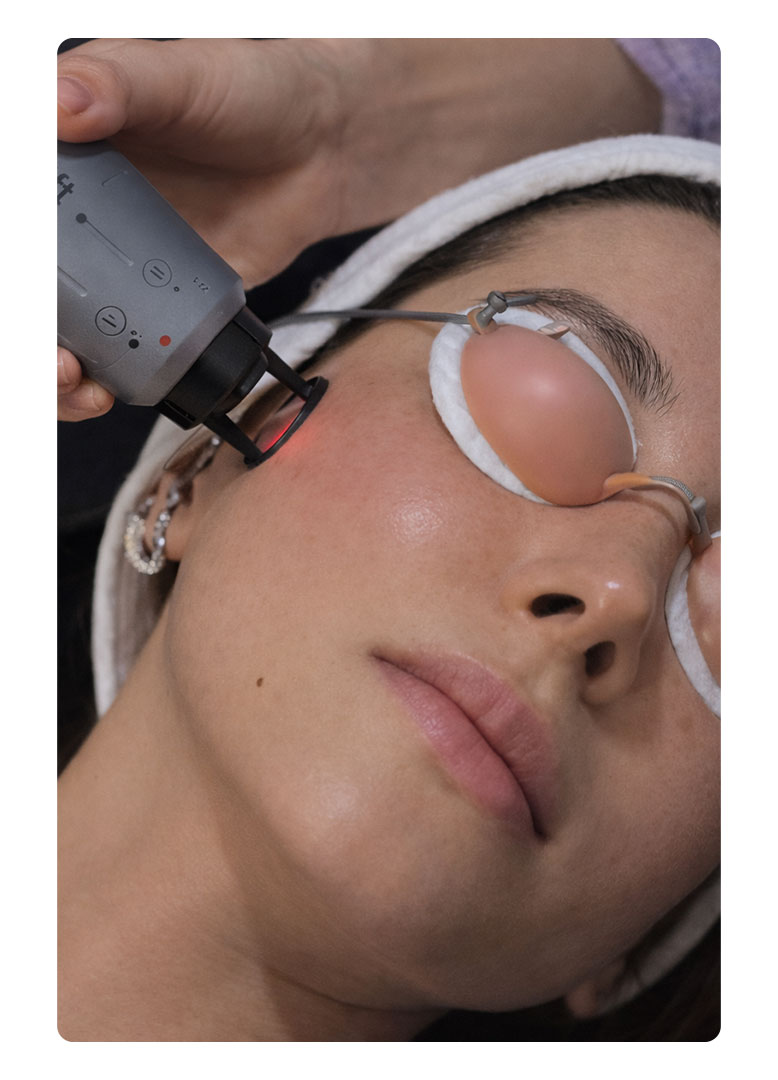 THE EXOSOME CLEARLIFT FACIAL