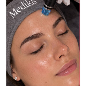 THE MEDIK 8 HYDRAFACIAL