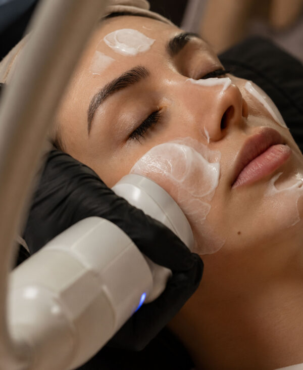 HYDRAFACIAL FROST