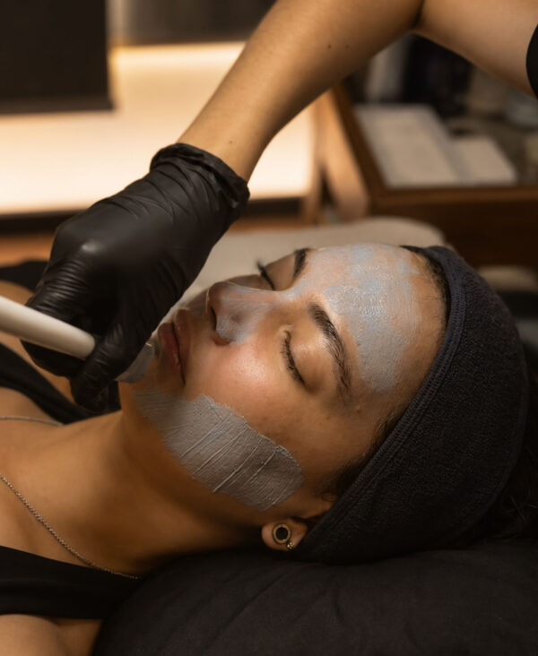 HYDRAFACIAL OIL CONTROL 90 MINS